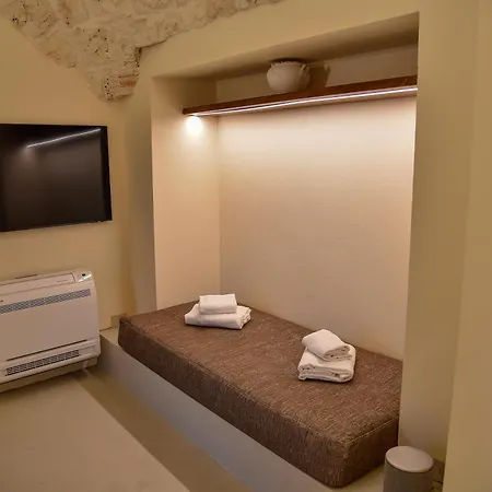 Trullo Rosmarini - Charming With Private Pool Willa